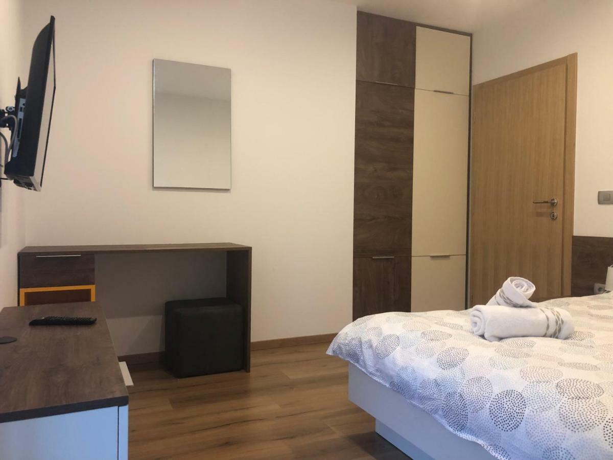 Apartmani Izvor - טוהליסקה טופליצה מראה חיצוני תמונה