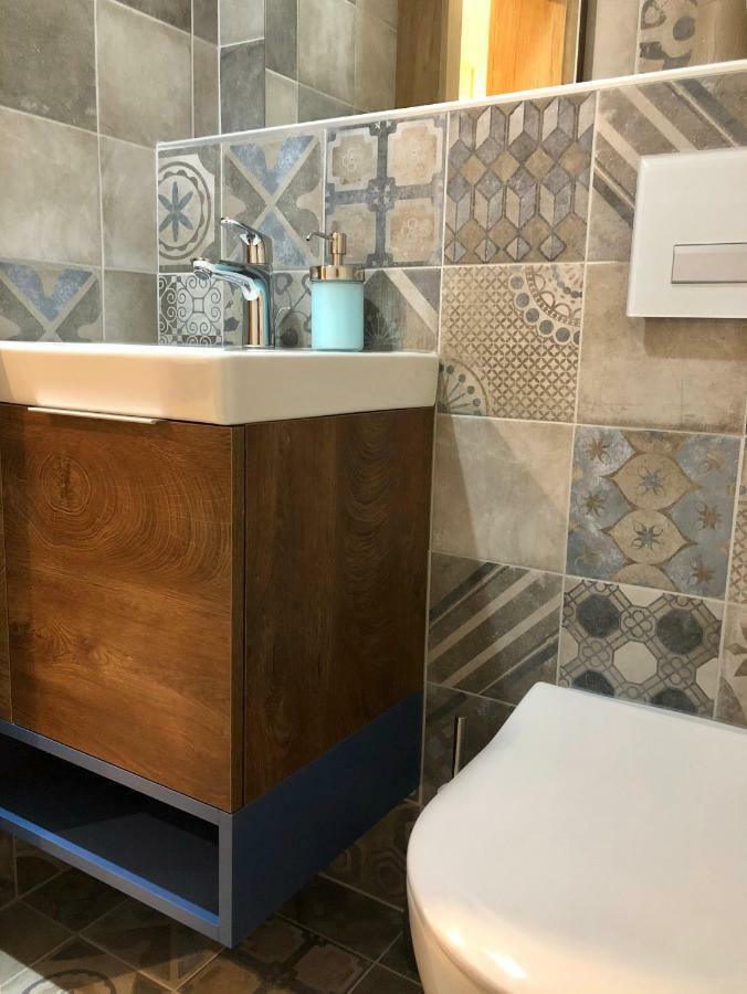 Apartmani Izvor - טוהליסקה טופליצה מראה חיצוני תמונה