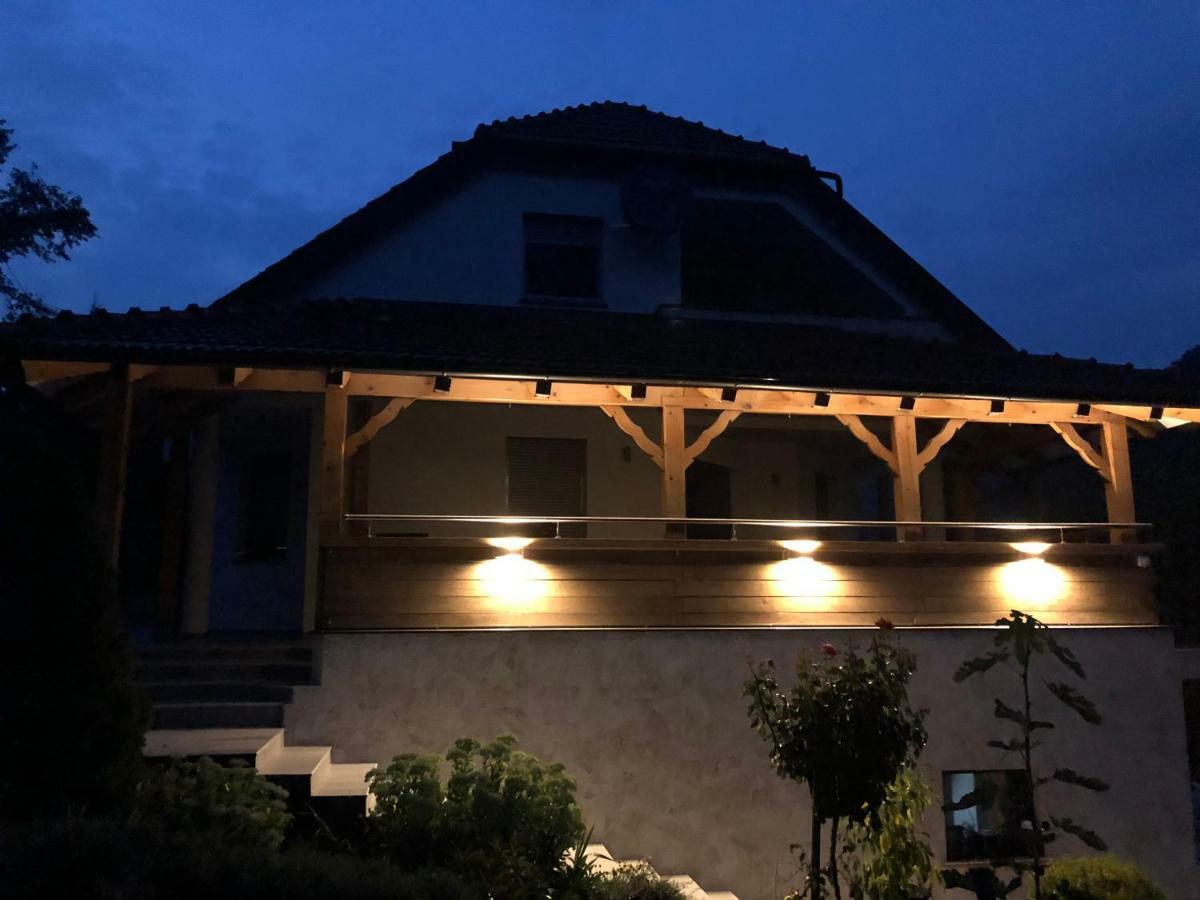 Apartmani Izvor - טוהליסקה טופליצה מראה חיצוני תמונה